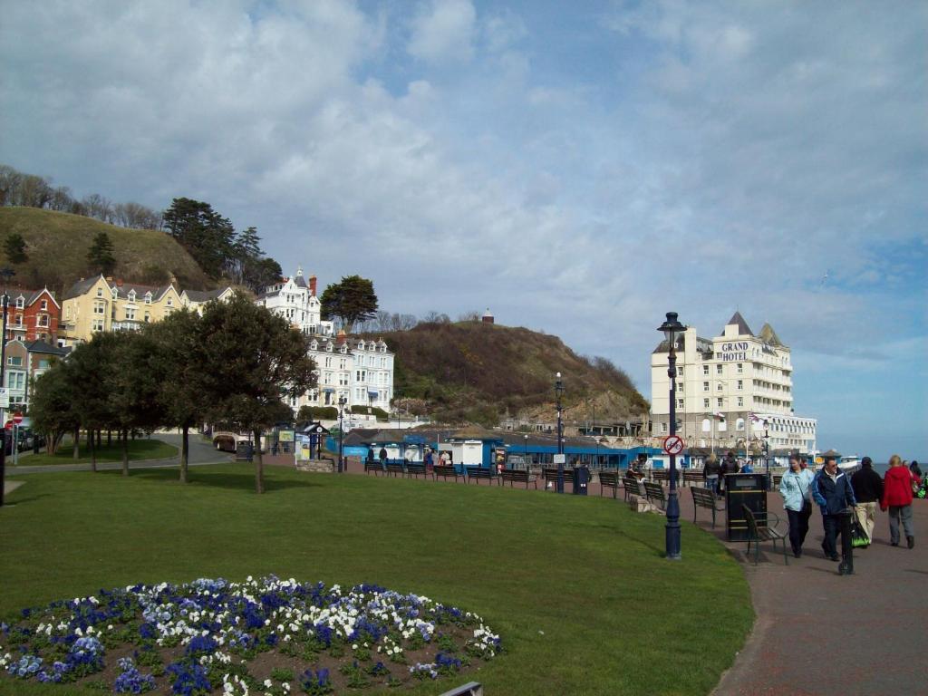 St Davids Llandudno Hotel Bagian luar foto